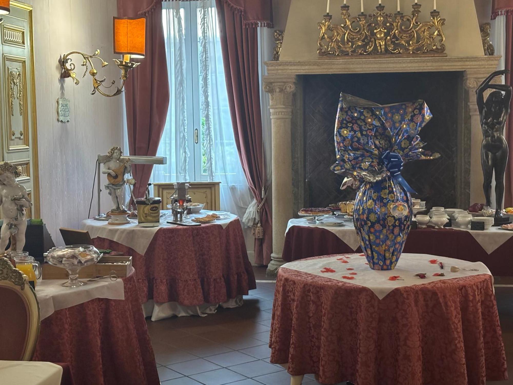 Duchessa Isabella Collection By Gsa