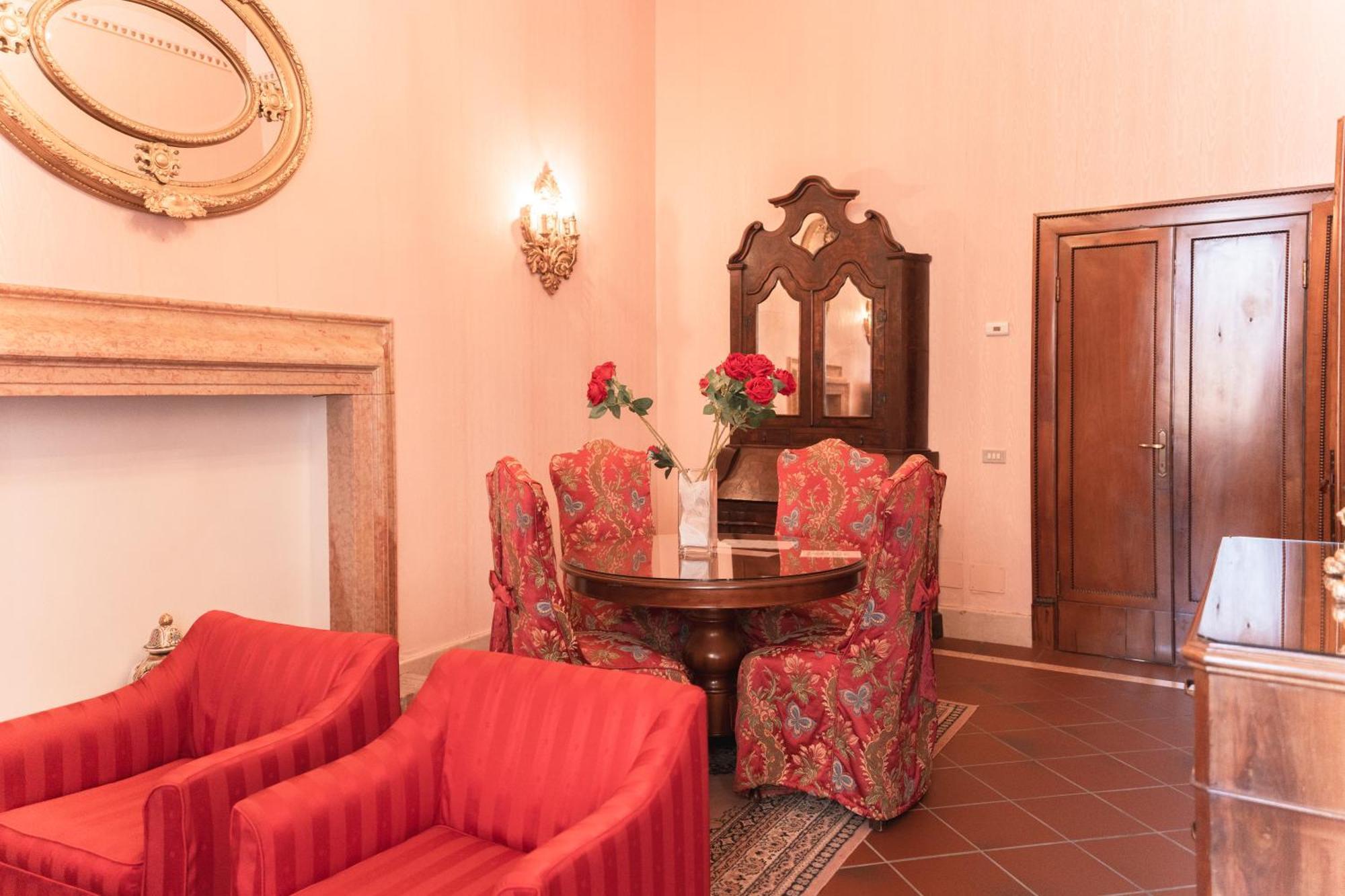 & Duchessa Isabella Collection By Gsa Hotel Ferrara