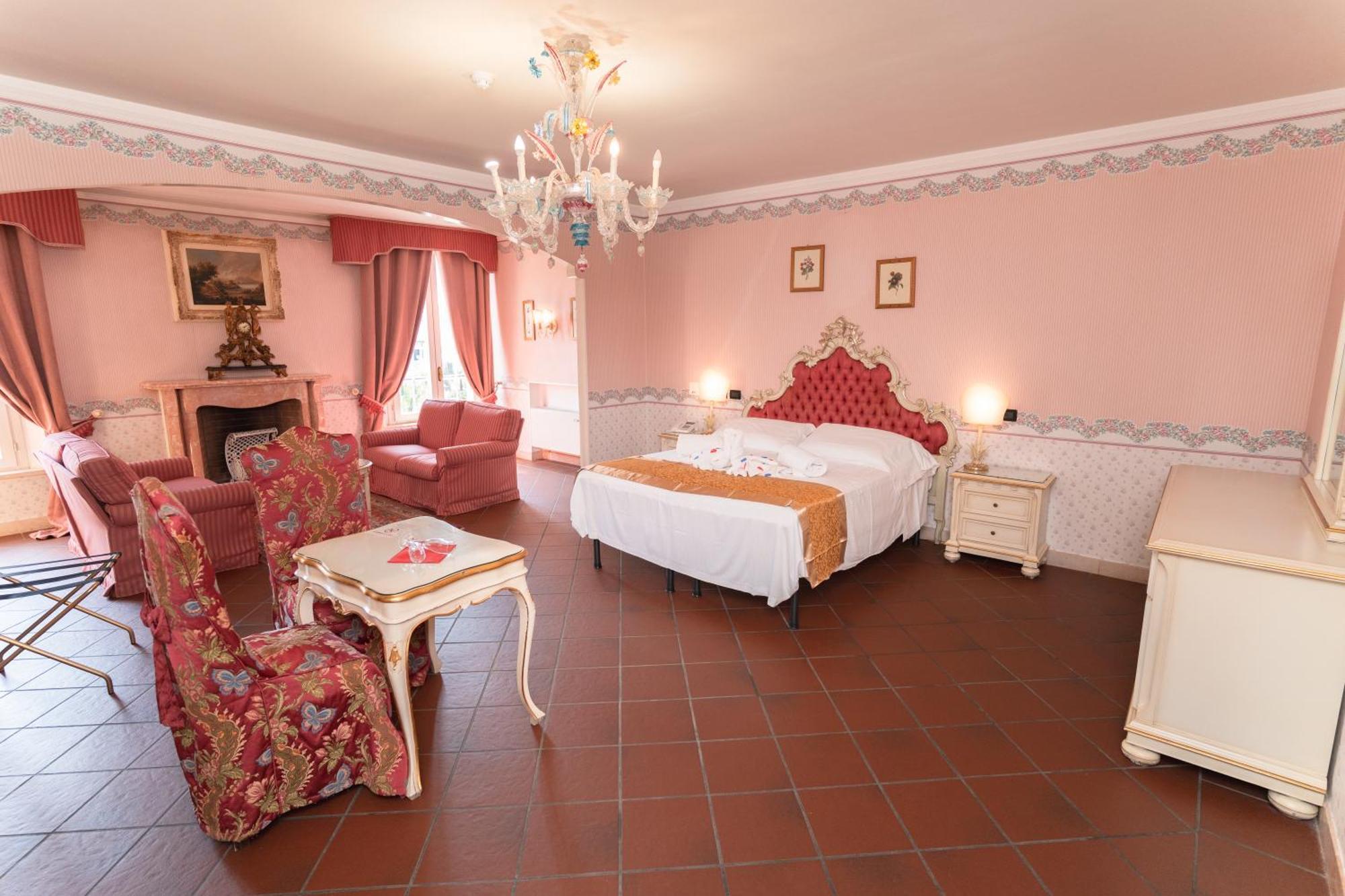 Duchessa Isabella Collection By Gsa Hotel