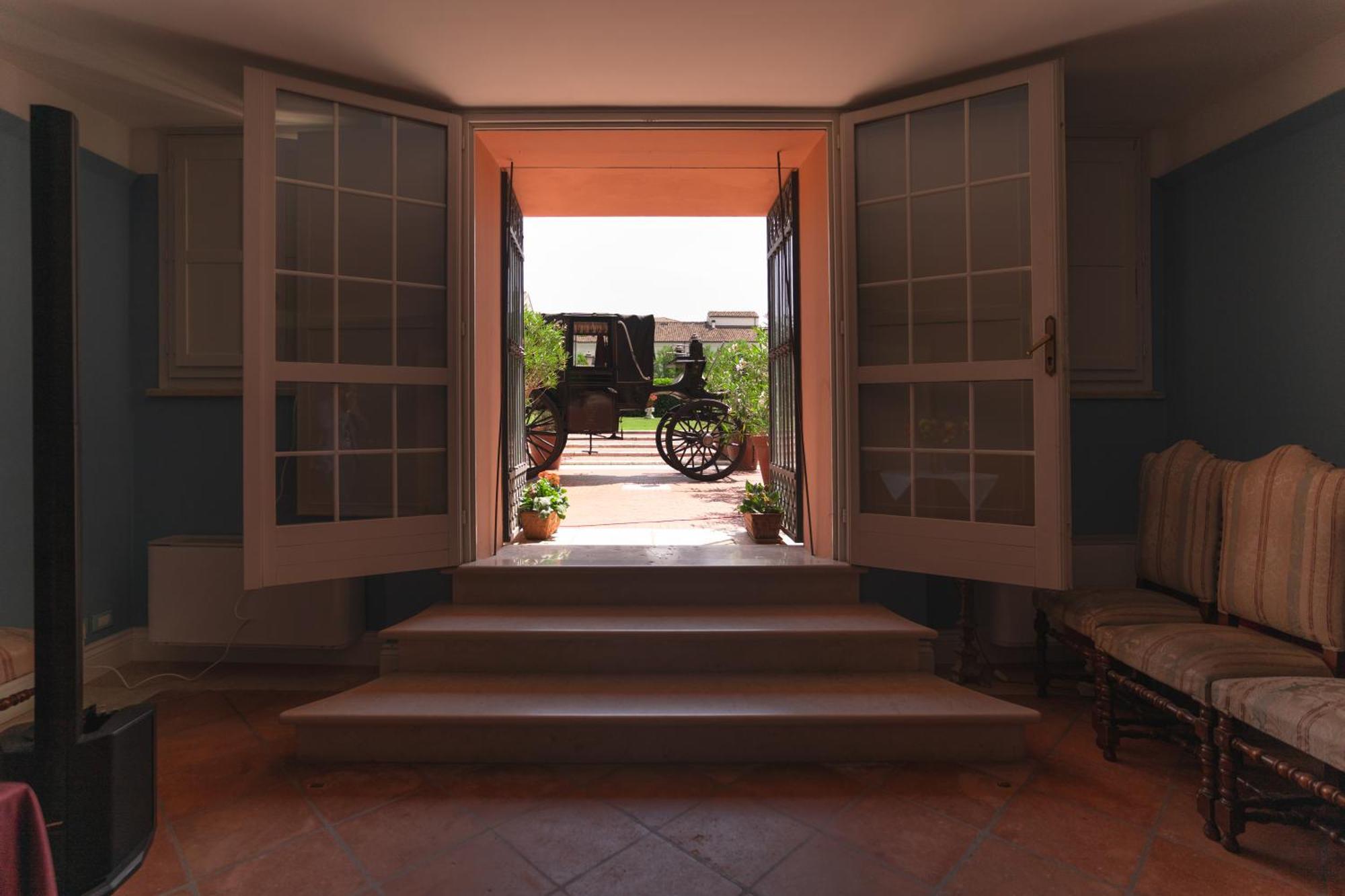 Hotel & Duchessa Isabella Collection By Gsa Ferrara